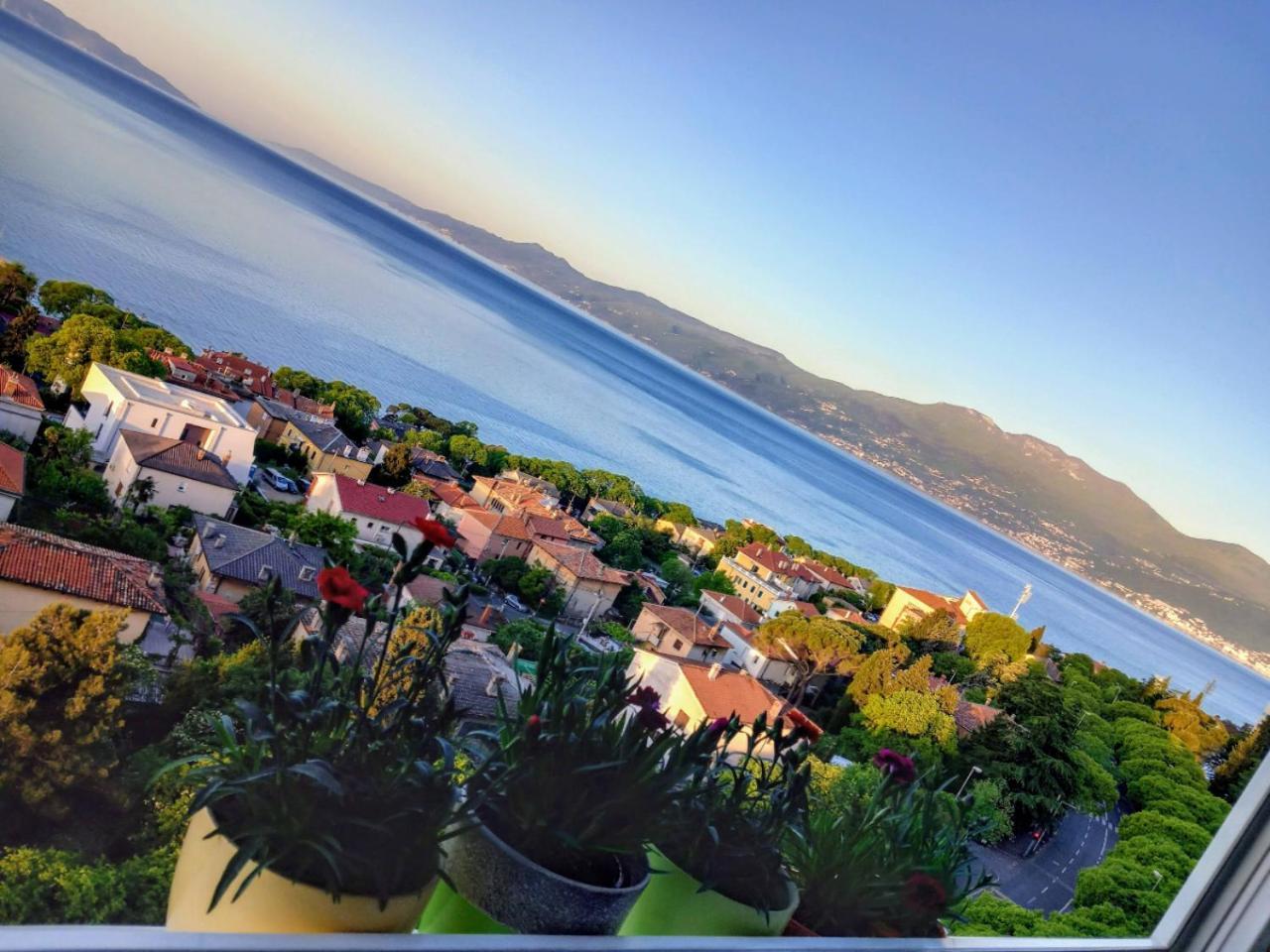 Apartment With View In Rijeka Ngoại thất bức ảnh